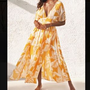 NWT Cupshe Selena yellow floral V-neck maxi dress
